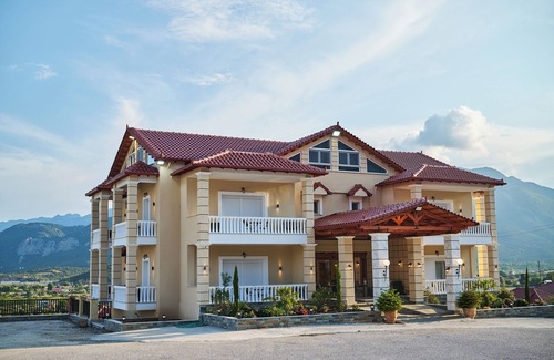 Kalambaka Apartamento | Famissi sofita 9