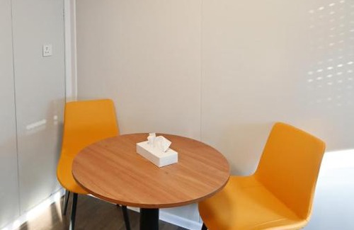 Doha Cama Y Desayuno | Fan Village Cabins Free Zone