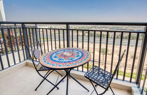 Dubai Apartamento | Fancy 2BR at Hayat Boulevard 2A Town Square By Deluxe Holiday Home