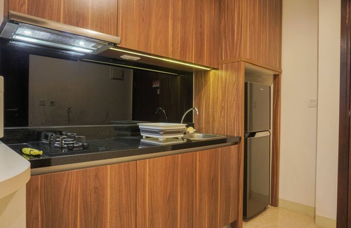 Pancoran Apartamento | Fancy And Spacious 1Br Apartment At L'Avenue Pancoran