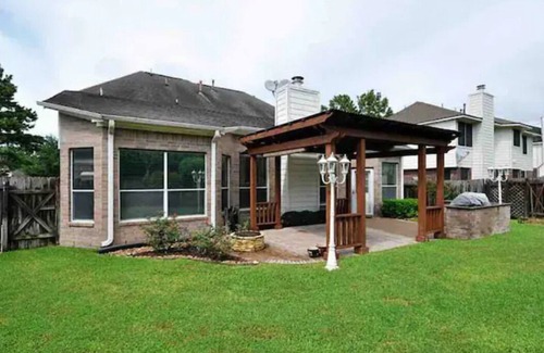 Barker Casa | ♕Fancy Home near Cypress♕