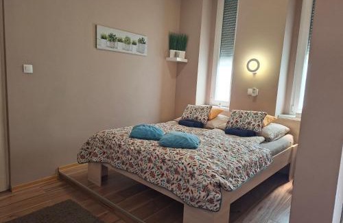 Szeged Apartamento | FAND Center Apartman