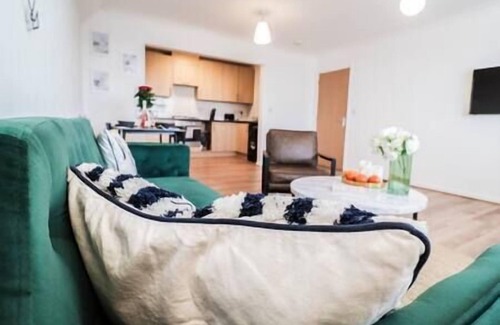 Reading Apartamento | Fantastic 2 Bed Flat - Free Parking and WIFI