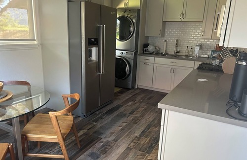 Gardnerville Cabaña | Fantastic 2-bedroom cottage in Gardnerville,NV. Just 20 minutes from Lake Tahoe.