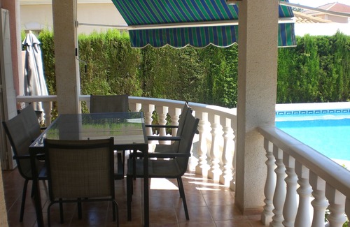 Los Alcázares Villa | Fantástica villa independiente de 3 dormitorios con piscina privada, wifi gratuito y aire acondicionado.