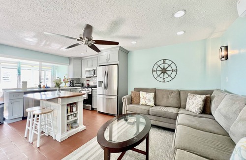 Cabes Point Condominio | Sólo pasos a la arena! - 2 HAB, 2 1/2 baños- ESCUCHE EL OCÉANO MIENTRAS Duerme