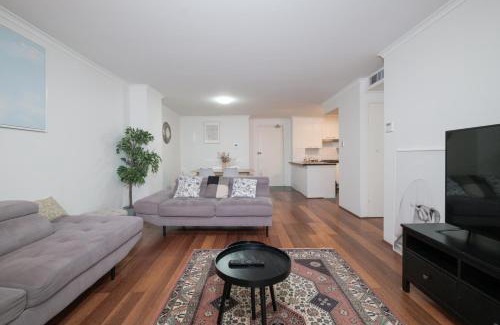Pyrmont Apartamento | Fantastic 3BR Apt with Parking & Darling Harbour - 10 mins walk