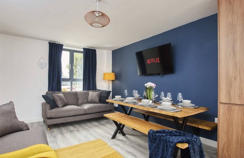 Failsworth Casa | Fantastic 5 Bed House in Manchester by PureStay