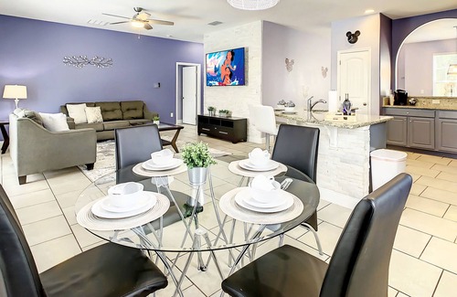 Sunridge Woods Casa | Fantastic 6BR Family Home + Game Room/BBQ/Poo!