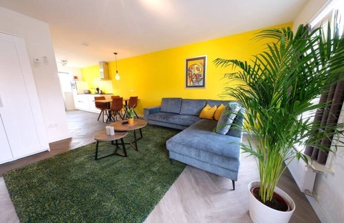 Tiel Apartamento | Fantastic 90m2 Two-Bedroom Apartment (WA-7-B)
