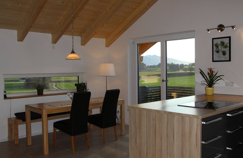 Eglfing Apartamento | Fantástico panorama alpino, paisaje único con hermosos lagos para nadar