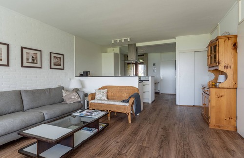 Heeg Apartamento | Fantastic apartment, with a large garden. on the water, brilliant view,