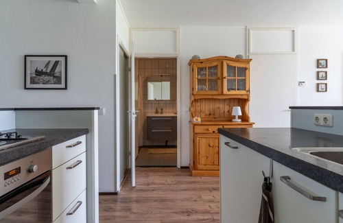 Heeg Apartamento | Fantastic apartment, with a large garden. on the water, brilliant view,