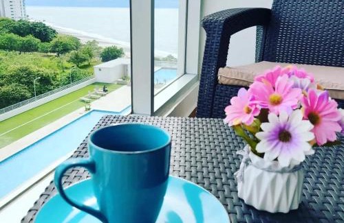 Nueva Gorgona Apartamento | Fantastic Beach condo with pool and mountain views