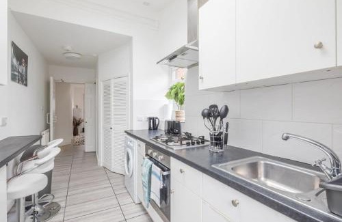 Cambridge Casa | Fantastic central 4-bed home FREE PARKING