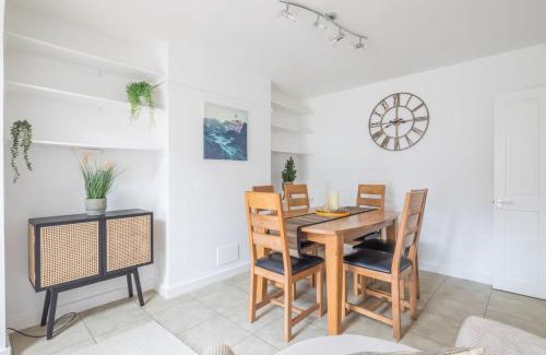 Cambridge Casa | Fantastic central 4-bed home FREE PARKING