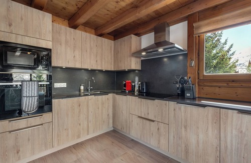 Les Menuires Chalet De Esquí | Fantástico Chalet 120m De Piste En Los Tres Valles, Capacidad 12-14