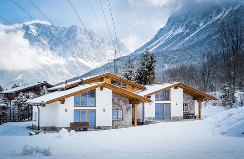 Biberwier Chalet De Esquí | Fantastic chalets on the edge of the forest with their own infrared cabin. Near the ski slope