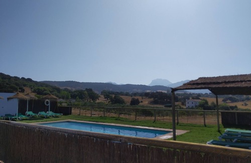 Prado del Rey Cabaña | Fantástica casa rural El Rincón de Marco y María en el Bosque