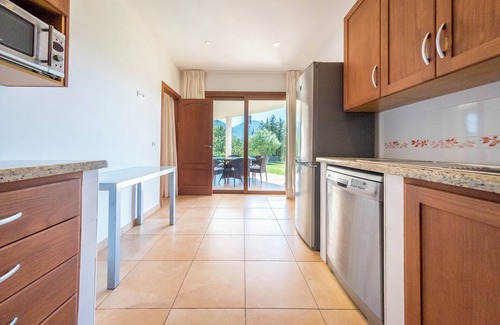 Sant Josep de sa Talaia Villa | Fantástica villa con vistas a la montaña, piscina y Wi-Fi; se admiten mascotas, aparcamiento disponible