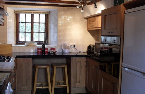 Ashford-in-the-Water Cabaña | OFERTAS DE VERANO DISPONIBLES! Un lujo de 3 dormitorios, 3 baños. Casa rural.