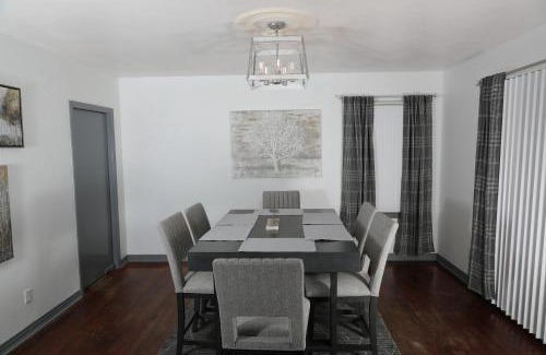 Tallahassee Casa | Fantastic Gem Minutes from Campus/Stadium, Capitol