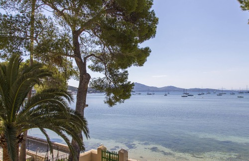 Puerto de Pollensa Apartamento | Bonito apartamento en primera línea de mar, en el Puerto Pollensa,Mallorca