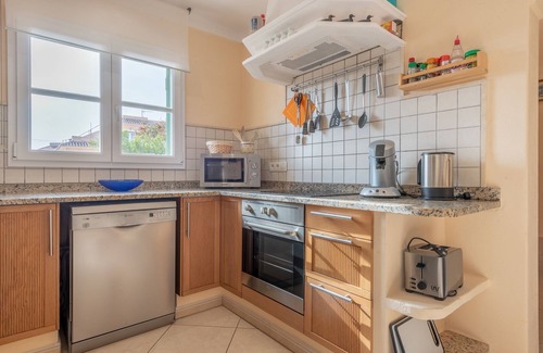 Llucmajor Casa | Fantástica casa con piscina, Wi-Fi y terraza; Aparcamiento disponible