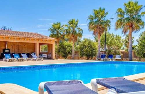 Llucmajor Casa | Fantástica casa con piscina, Wi-Fi y terraza; Aparcamiento disponible