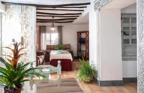 Nigüelas Cabaña | Fantástica casa en Nigüelas con terraza y vistas