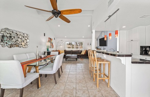 Sunrise Vista Chino Casa | Fantastic House With Mountain Views, Private Yard, Pebble-Tech Pool. Location