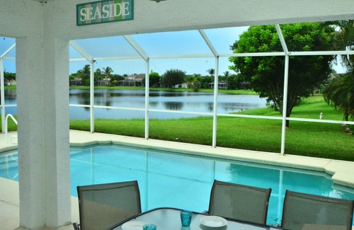 Beachwalk Isles Casa | Fantástica ubicación justo en el lago, con piscina y solárium en el lado oeste
