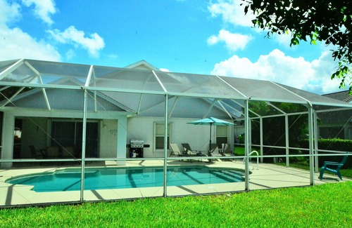 Beachwalk Isles Casa | Fantástica ubicación justo en el lago, con piscina y solárium en el lado oeste