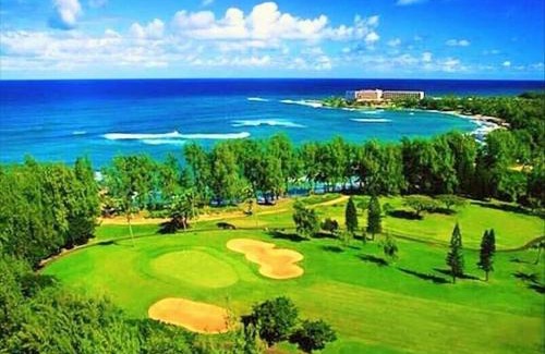 Kahuku Casa | Fantastic Location on the golf course near the beach