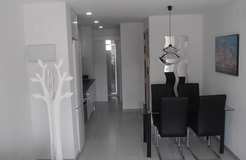 Playa de San Juan Apartamento | FANTASTICO APARTAMENTO LOFT EN LA PLAYA CON TODOS LOS SERVICIOS (WIFI,A/A)