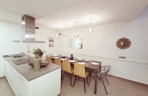 El Poble-sec Apartamento | FANTÁSTICO DÚPLEX ESTILO LOFT EN BARCELONA - Nuevo en Vrbo