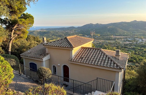 Santa Cristina de Aro Villa | Hermosa villa de 3 habitaciones con piscina privada y vista espectacular