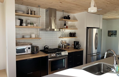 Timberline Cabina | Impresionante cabaña nórdica moderna en cinco acres idílicos
