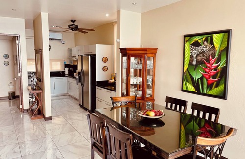 Punta Leona Condominio | Fantástico ático con vista al mar en Punta Leona