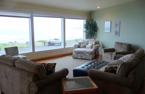 Seaside Casa | Fantástica vista al mar, agregue # 68490 para dormir 30 (24 adultos)