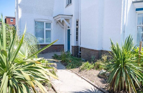 Selsey Apartamento | Fantastic sea views. One Bedroom flat near the sea