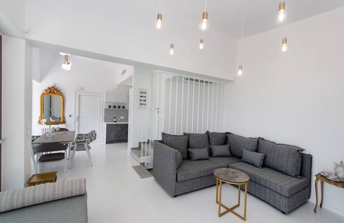 Agios Ioannis Villa | Fantastic seaviews, private villa w/pool near the beach