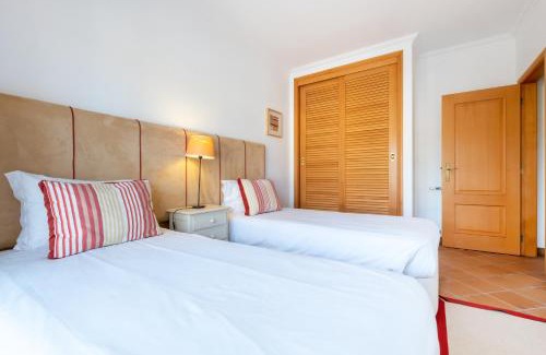 Praia del Rei Apartamento | Fantastic T3 Sebastião