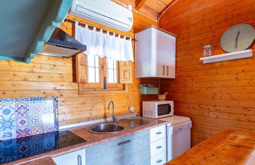 Alozaina Casa | Alojamiento de 3 habitaciones en Alozaina