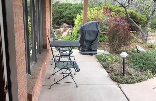 Ridglea Hills Apartamento | Fantásticas vistas en el este de Boulder y Friendly Resident Owners