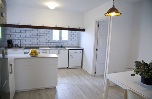 Cala Blava Chalet De Esquí | Fantastica Villa sobre el Mar, jardin, terrazas y acceso directo al mar