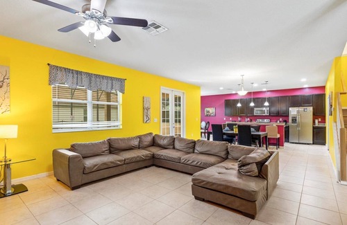 Crystal Cove Villa | Fantastic Villa w / Private Pool - Servicios, piscina grande, gimnasio, parques