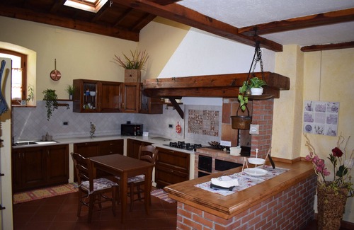 Toirano Villa | Fantástica villa con piscina privada de agua salada en Toirano cerca de Loano