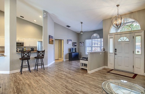 Winter Haven Casa | Fantastic Water Front Home on the Chain of Lakes