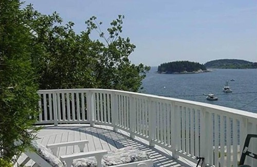 West Point Casa | Fantastic Waterfront Views